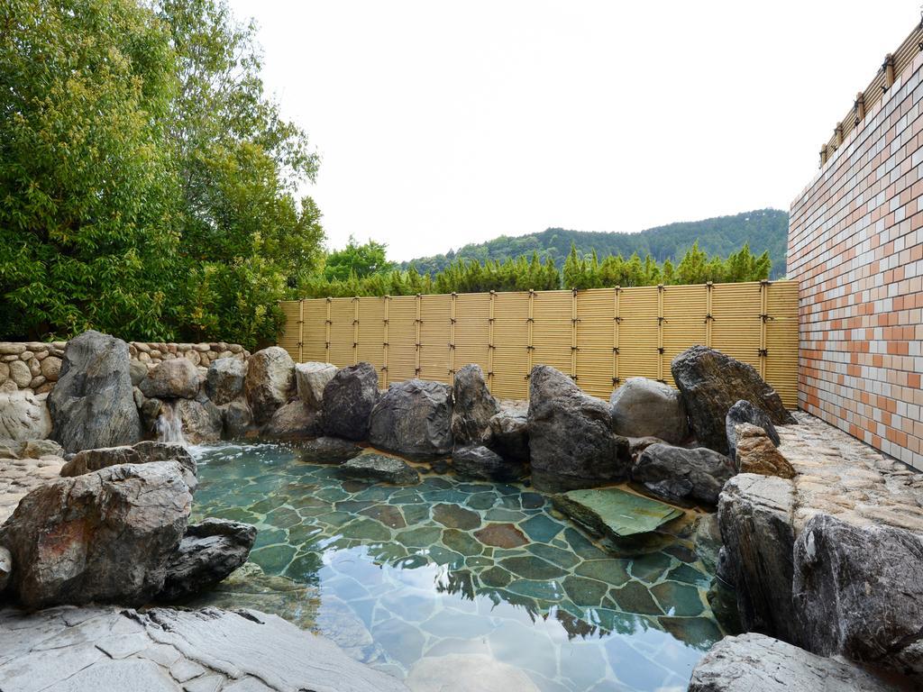 Hotel Wellness Suzukaji Komono Esterno foto